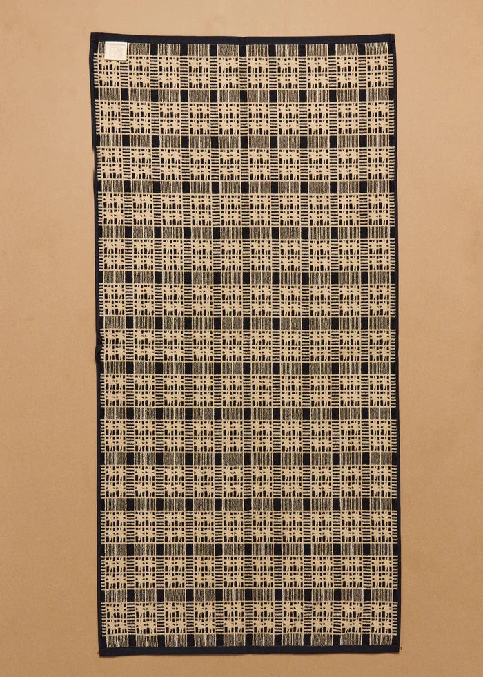 Alma Bath Towel - Lone Fox