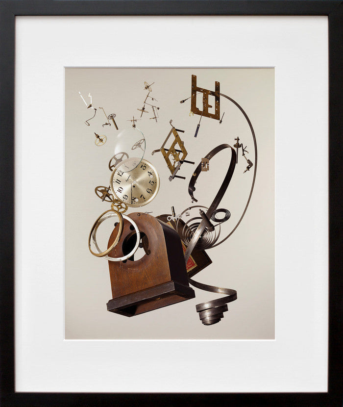 Apart Wind-Up Clock