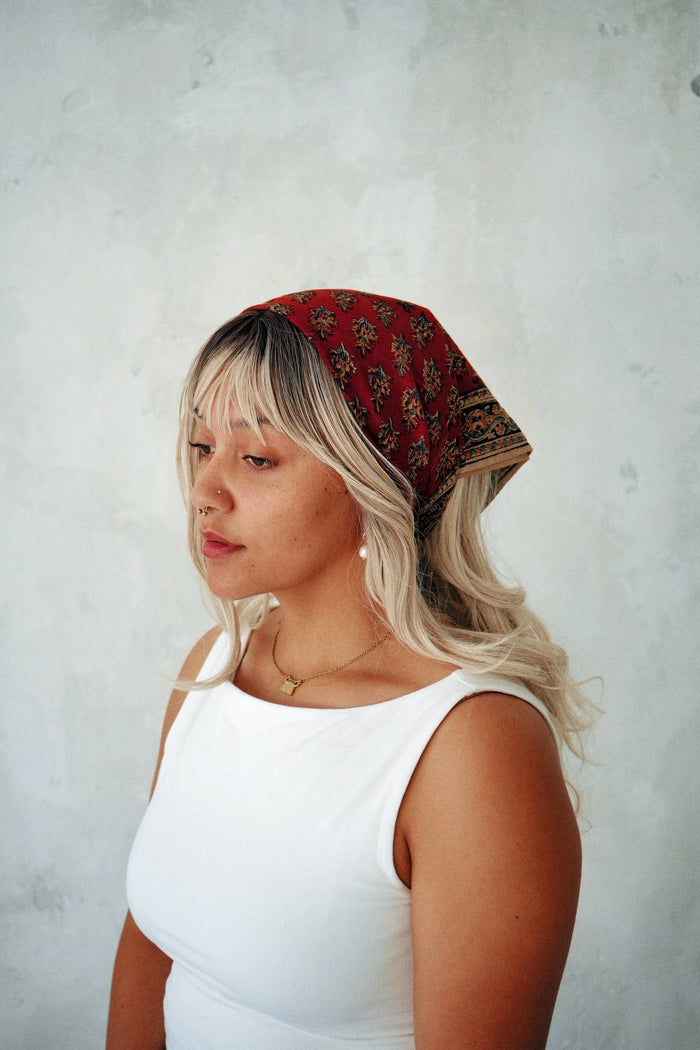 Artichoke Heart Kalamkari Cotton Handkercheif - Lone Fox