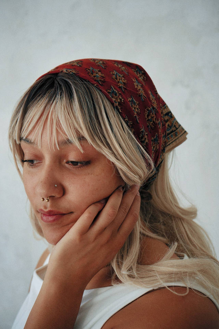 Artichoke Heart Kalamkari Cotton Handkercheif - Lone Fox