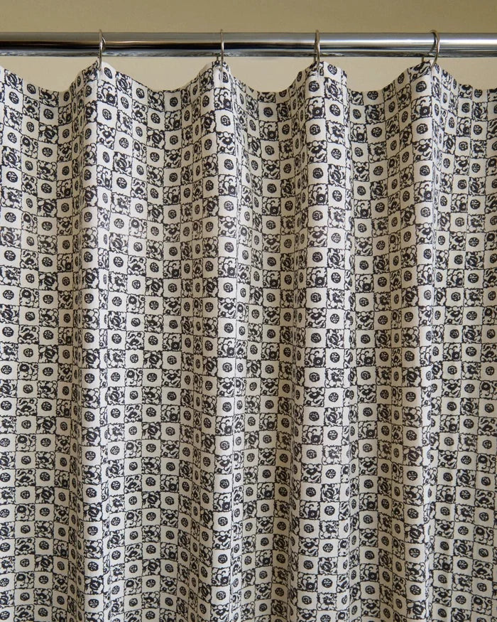 Bibi Shower Curtain - Lone Fox