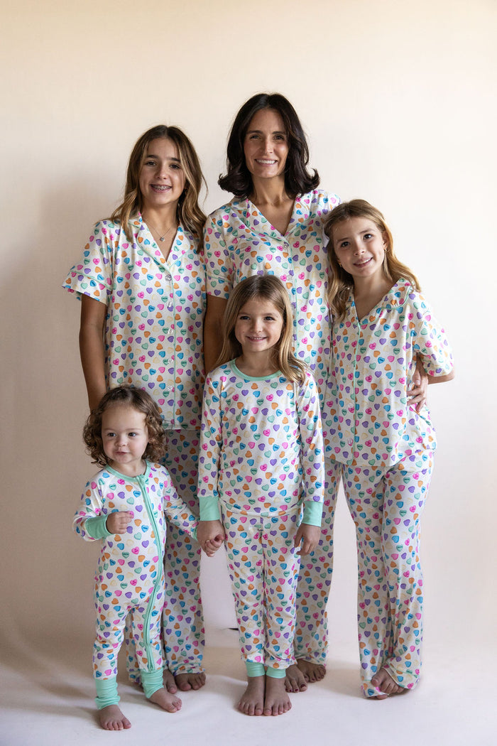 CANDY HEARTS | WOMEN'S BUTTON UP SHORT SLEEVE SET