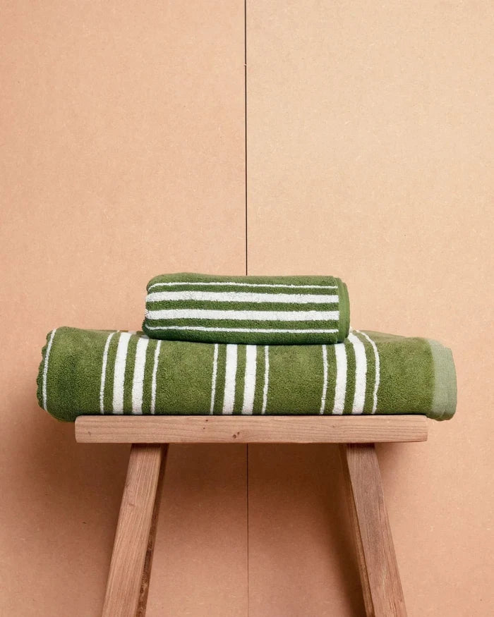 Charlotte Pool Towel - Lone Fox
