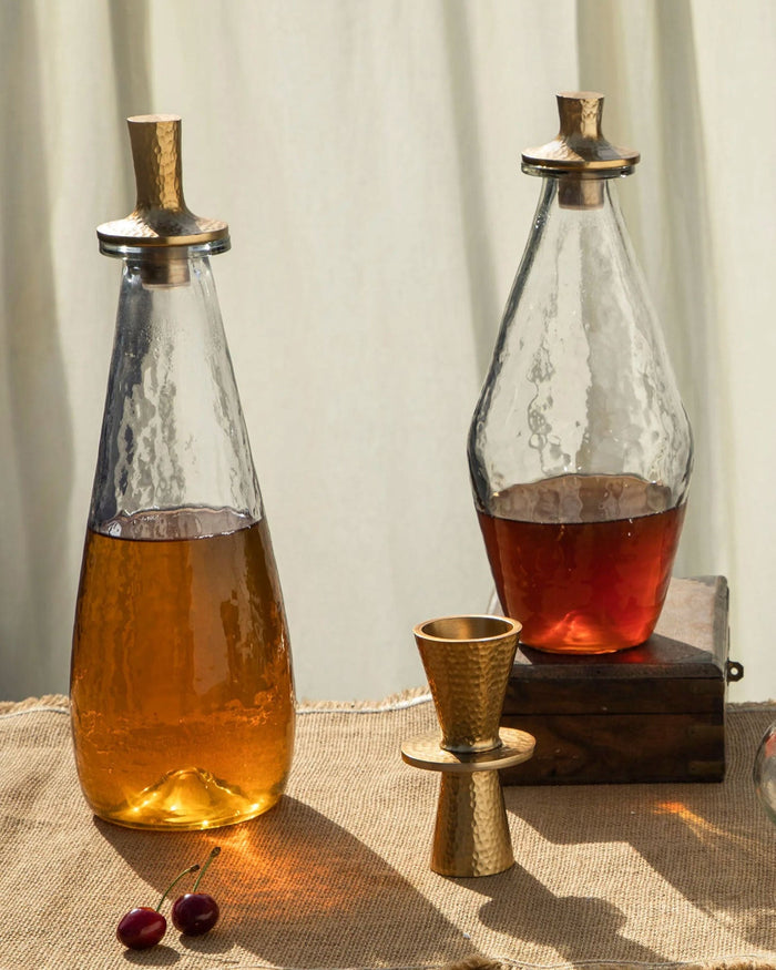Classic Hammered Glass Decanter - Lone Fox