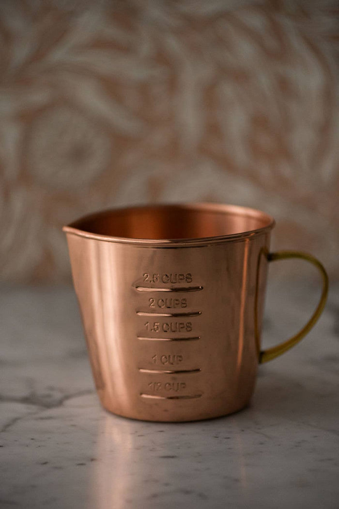 Copper Liquid Measuring Cup - 2.5 Cup - Lone Fox