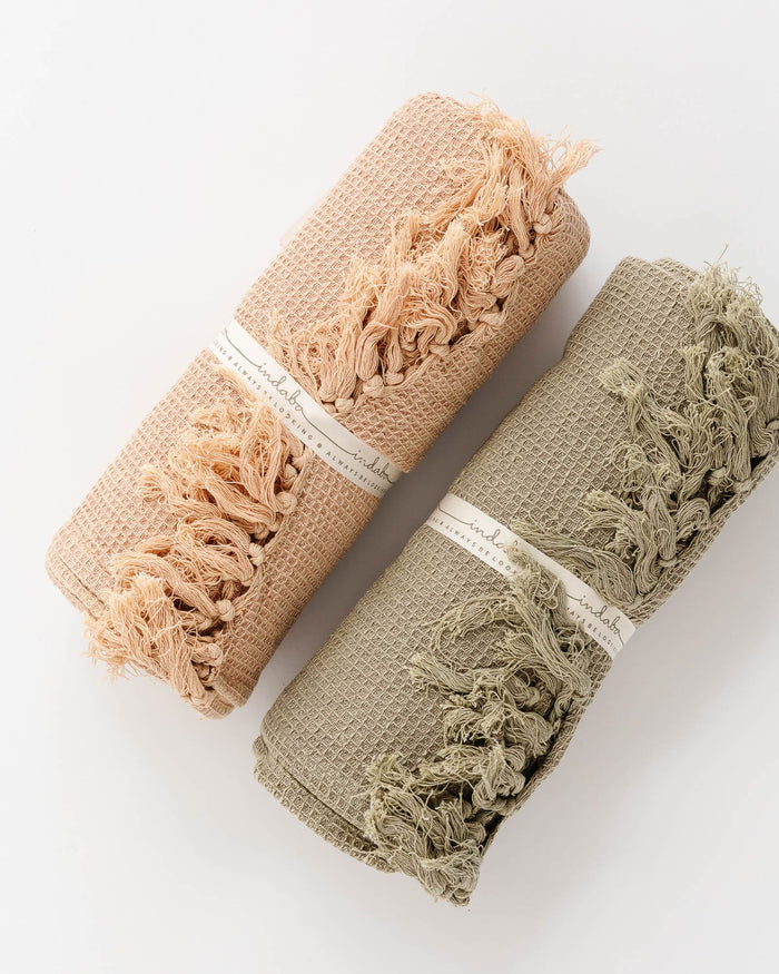 Cotton Woven Waffle Throw - Lone Fox