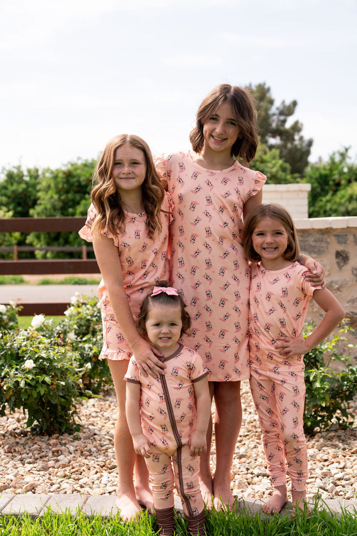 COWGIRL BOOTS | SHORT SLEEVE