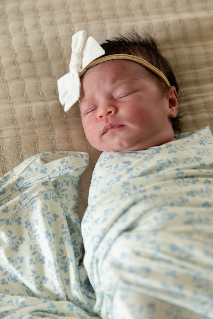 DAINTY BLUE FLORAL | SWADDLE
