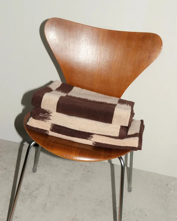 Karin Bath Towel - Lone Fox