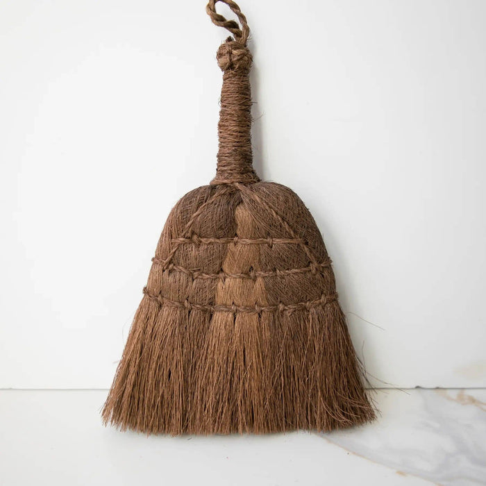 Mini Fine Broom - Lone Fox