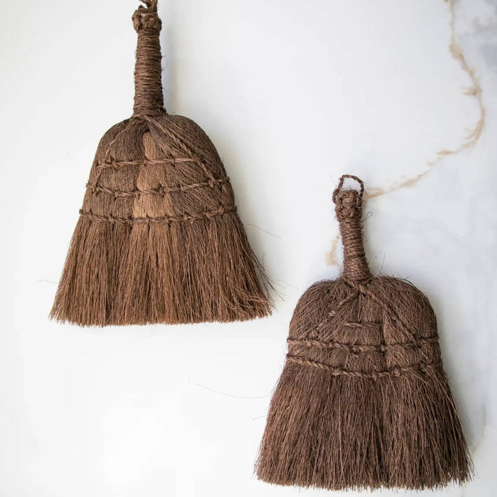 Mini Fine Broom - Lone Fox