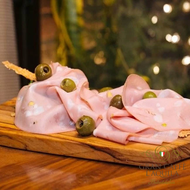 MORTADELLA, BOLOGNA IGP (8 oz)