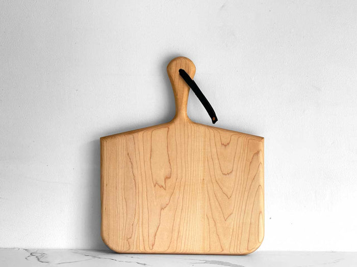 Norr Cutting Board: Walnut - Lone Fox
