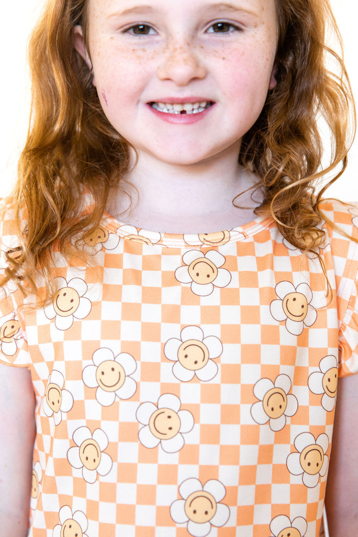 ORANGE SMILEY CHECKER | RUFFLE SHORT SET
