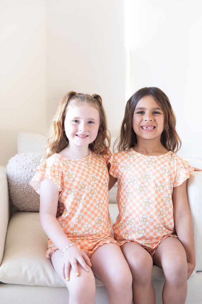 ORANGE SMILEY CHECKER | RUFFLE SHORT SET