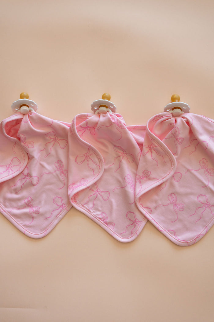 PINK BOWS | LOVIE