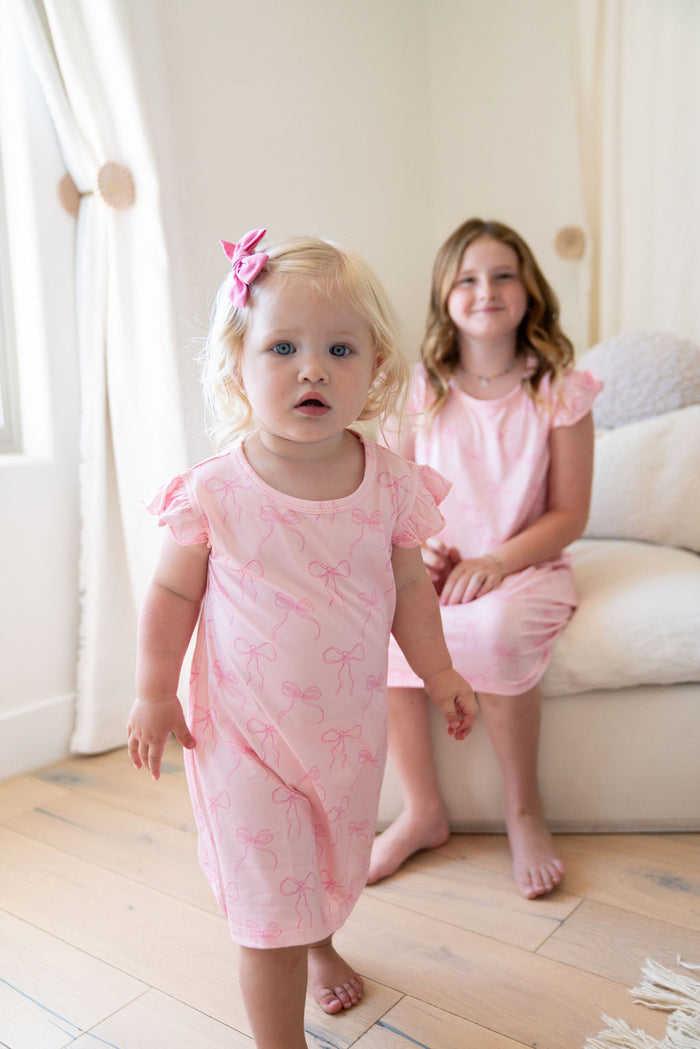 PINK BOWS | RUFFLE SLEEVE DRESS