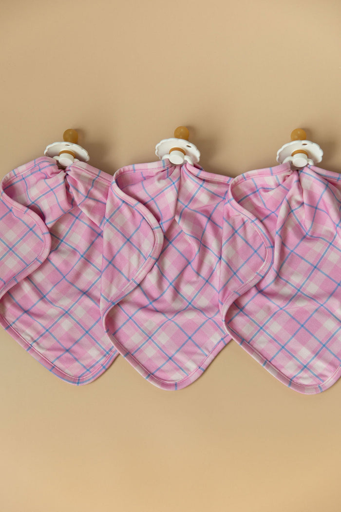 PINK PLAID | LOVIE