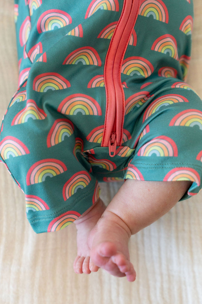 RAINBOWS | SHORT ZIPPER ONE PIECE