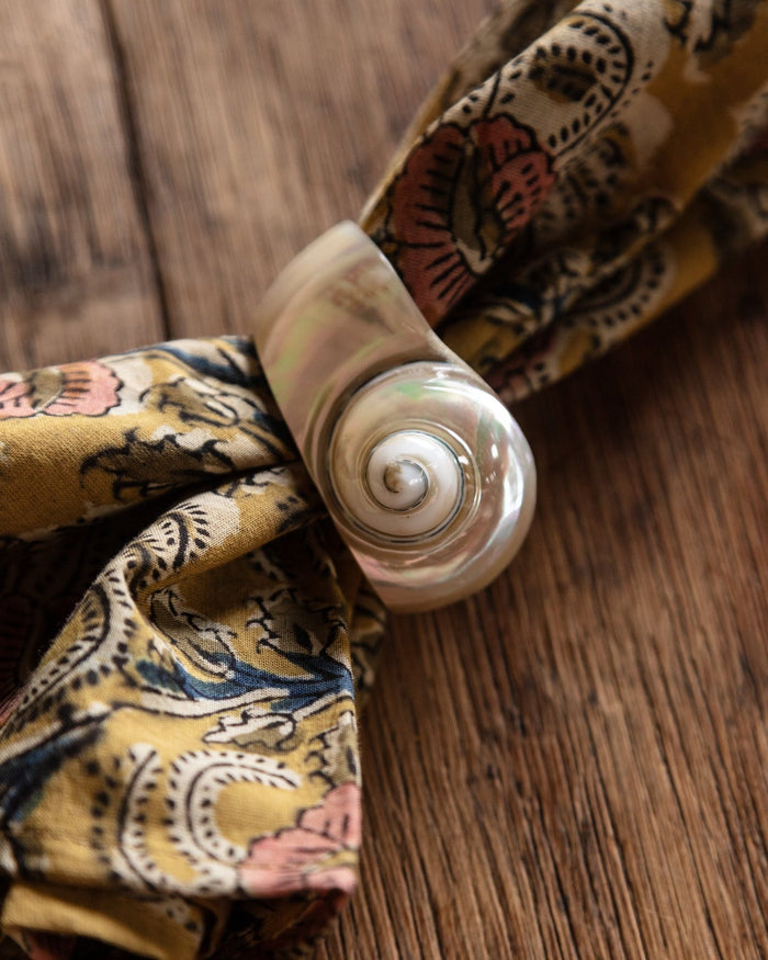 Set of 4 Seashell Napkin Rings - Lone Fox