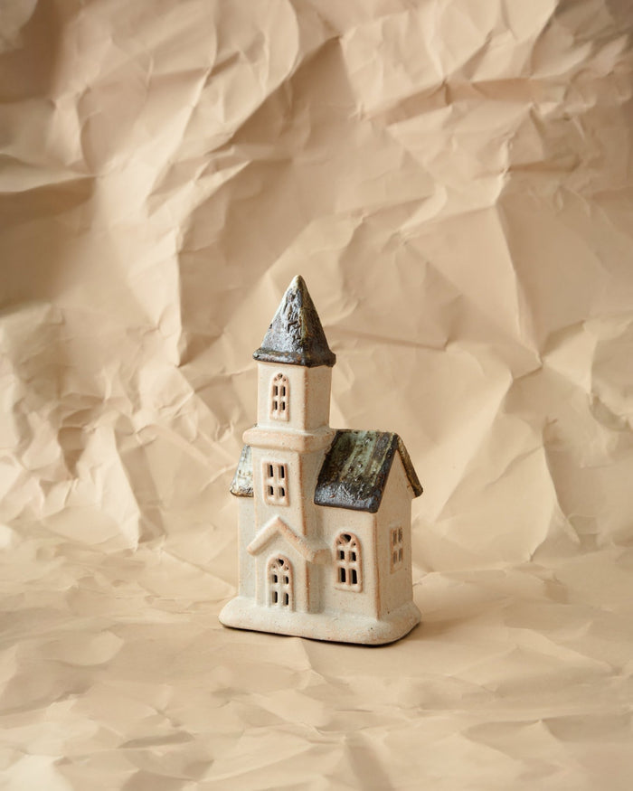 Tall Stoneware House - Lone Fox