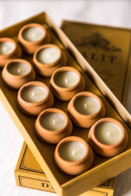 Terracotta Beeswax Tea Light Candles (10) - Lone Fox
